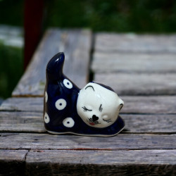 Figurka kotek mały Kropka Ceramika artystyczna Irena